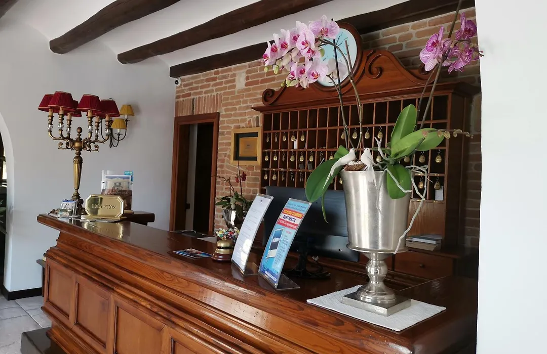Hotel Arbatasar-1